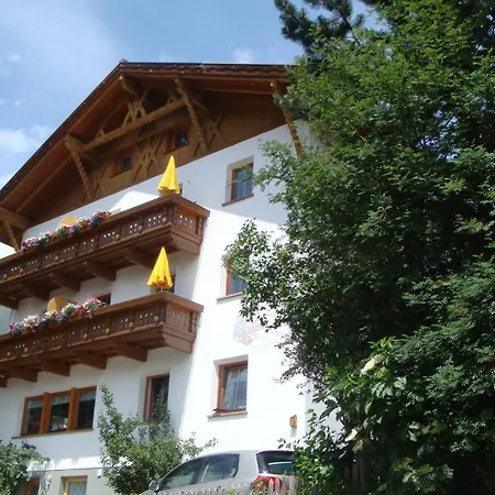 Haus Alpenrose