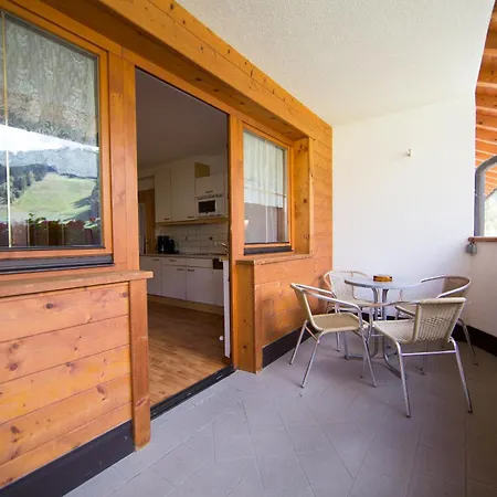 Konukevi Haus Alpenrose 3*