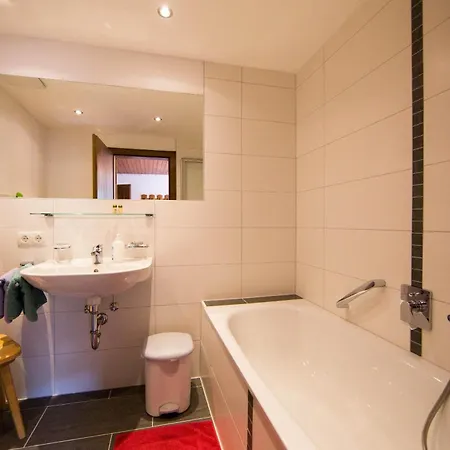 Alpenrose Guest house *