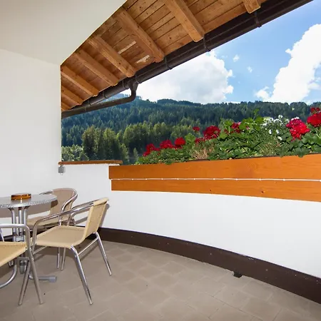 Haus Alpenrose Serfaus
