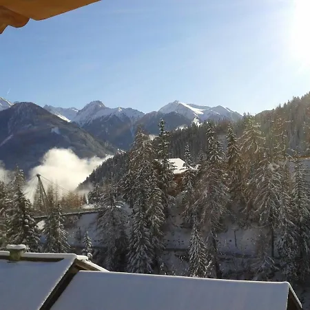 Pensionat Alpenrose Serfaus