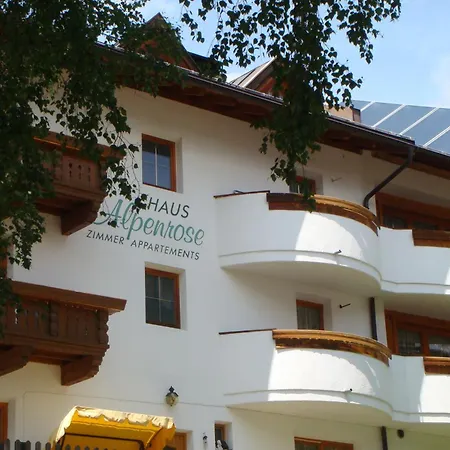 Konukevi Alpenrose 3*