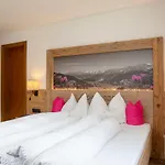 Alpenrose